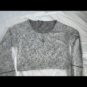 Cropped workout shirt